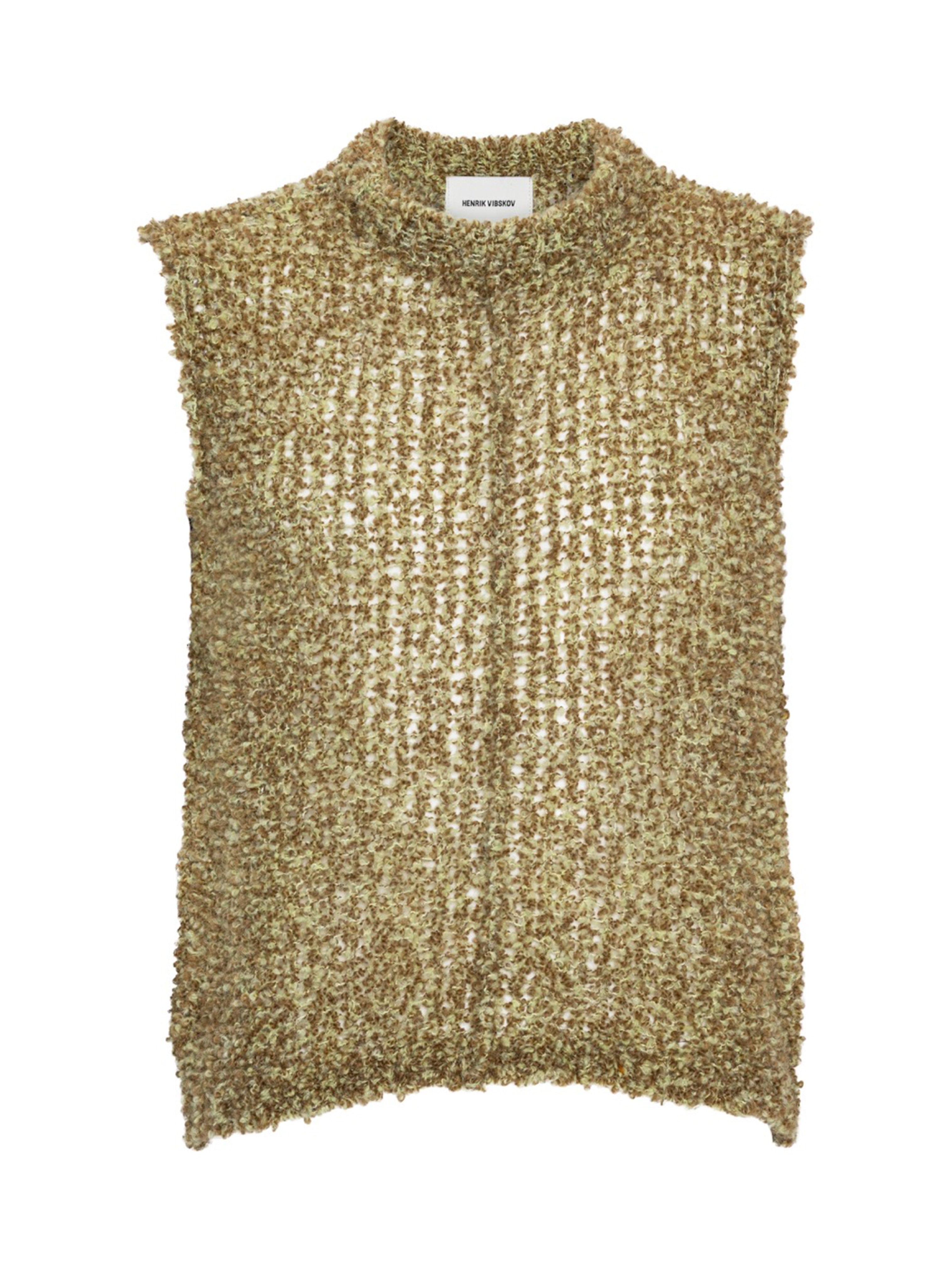 Henrik Vibskov Amphi Vest in Amphi Light with chunky open-knit construction, front view.