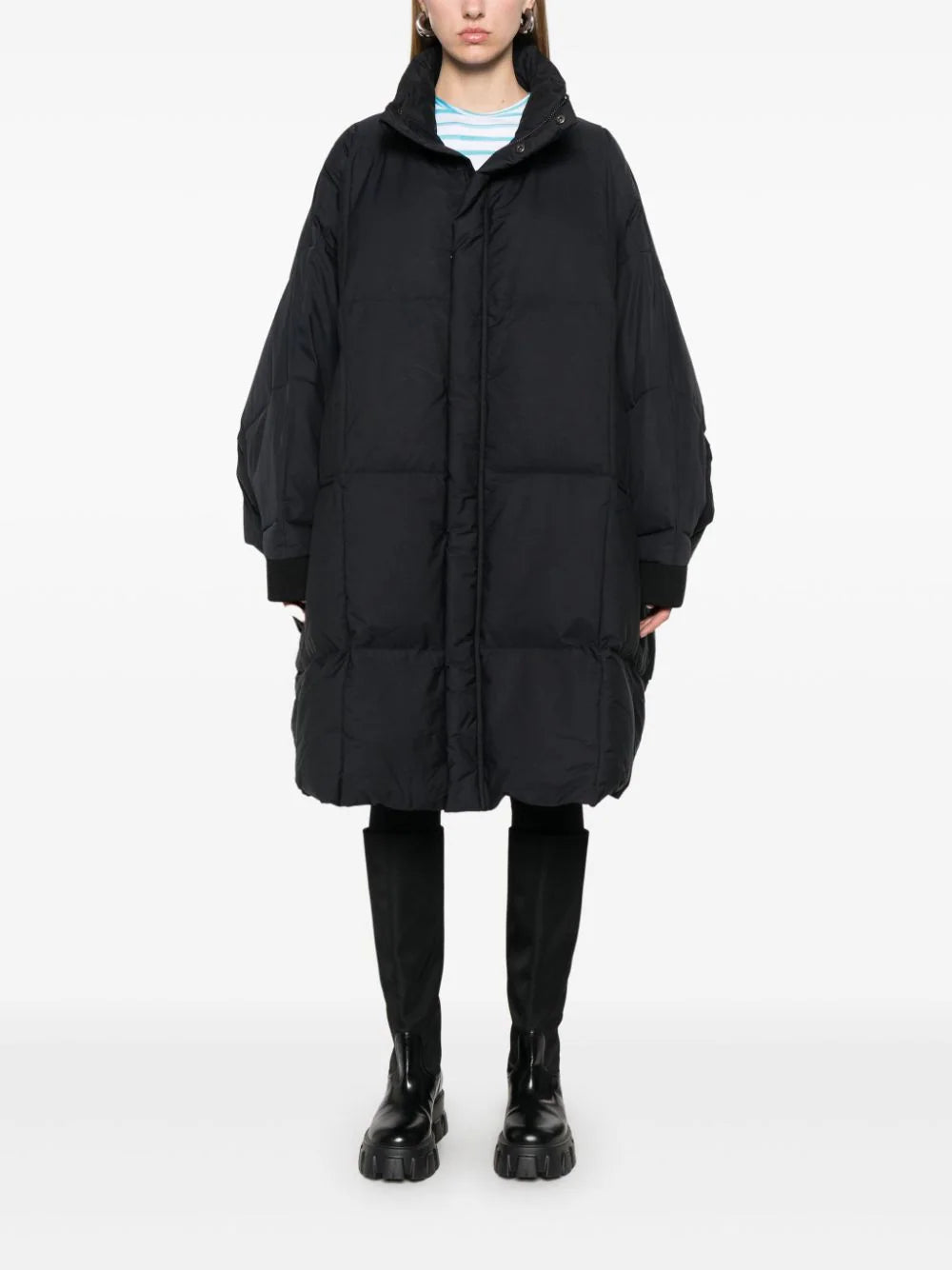 Henrik Vibskov - AW24 Duvet Coat in Black
