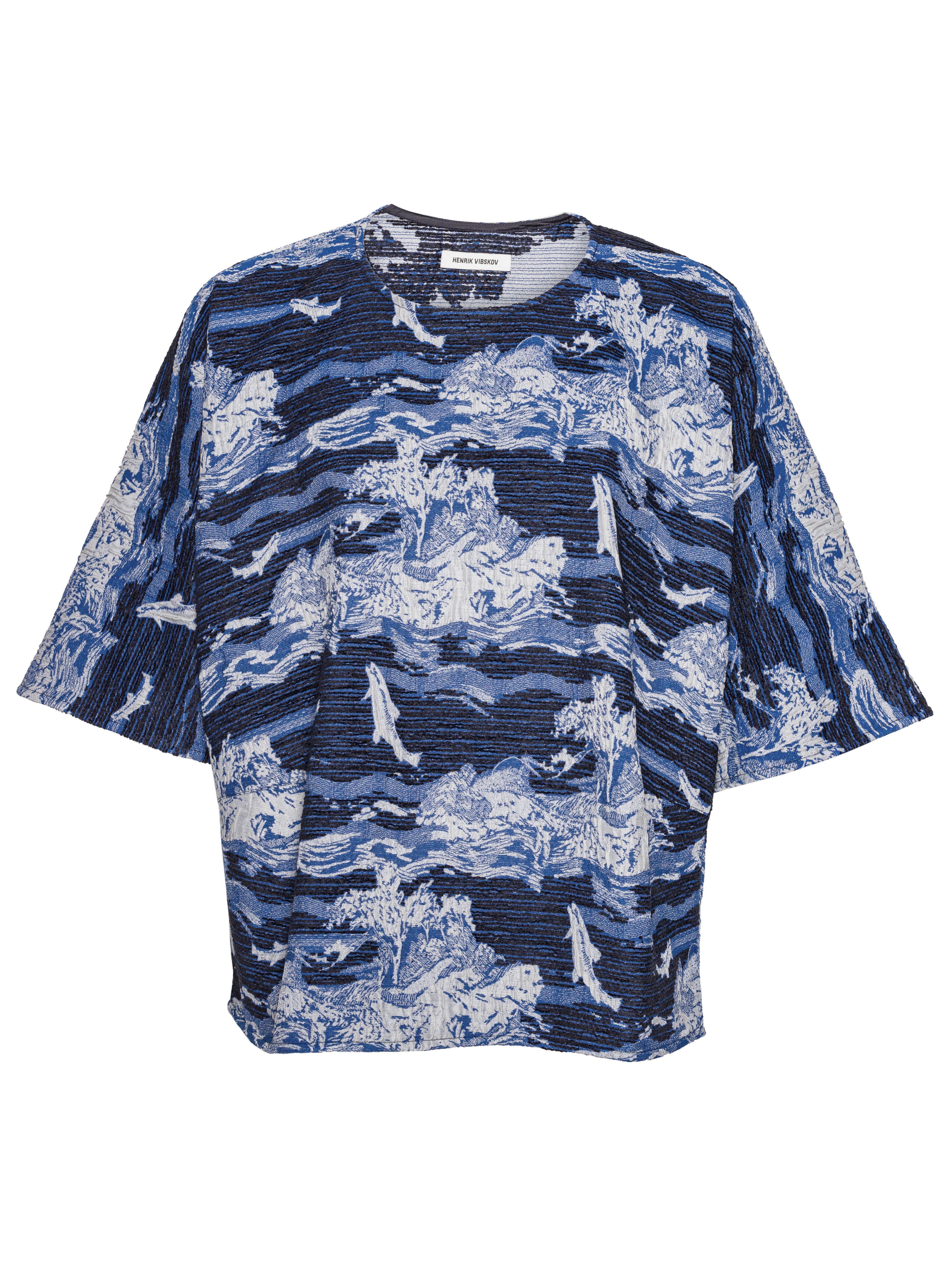 Dart Tee in Fishes Blue from Henrik Vibskov