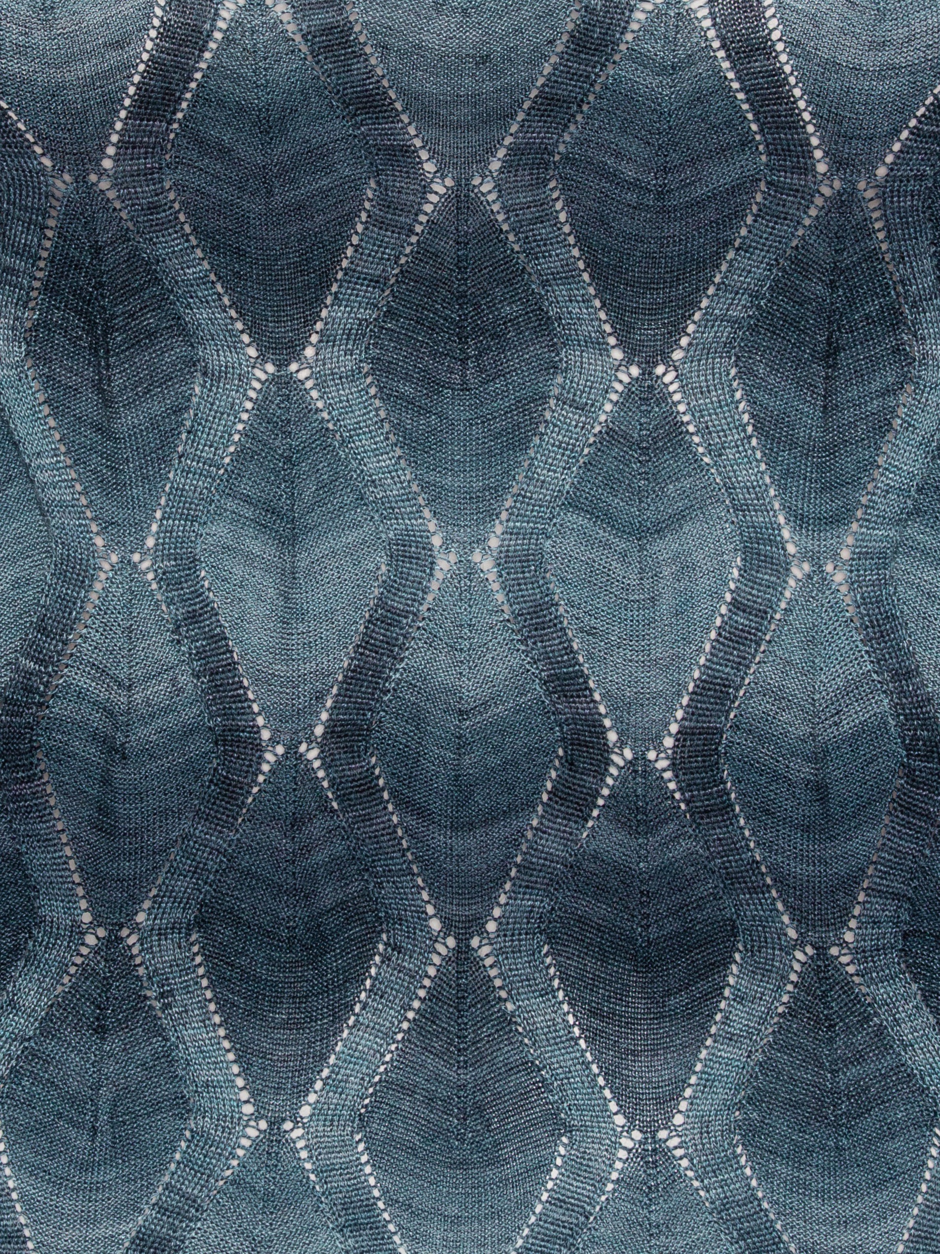 Close-up of blue pattern and ribbed hem detail on the Resonance Longsleeve in Navy Flame lightweight viscose top – Henrik Vibskov Spring/Summer 2026 Key Collection