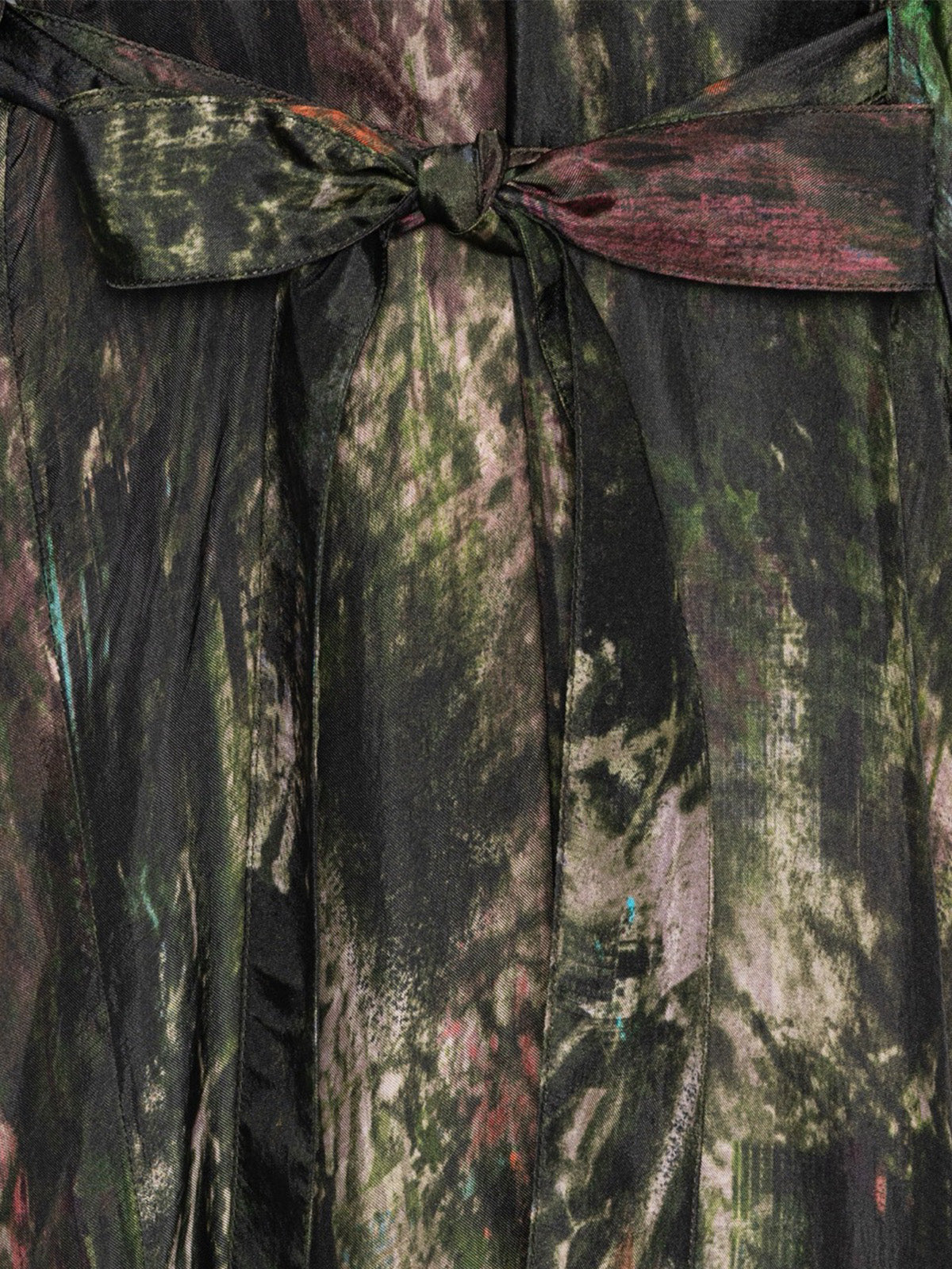 Close-up of the tie belt detail on the Henrik Vibskov Uncut Kaftan in Swamp Reflections print