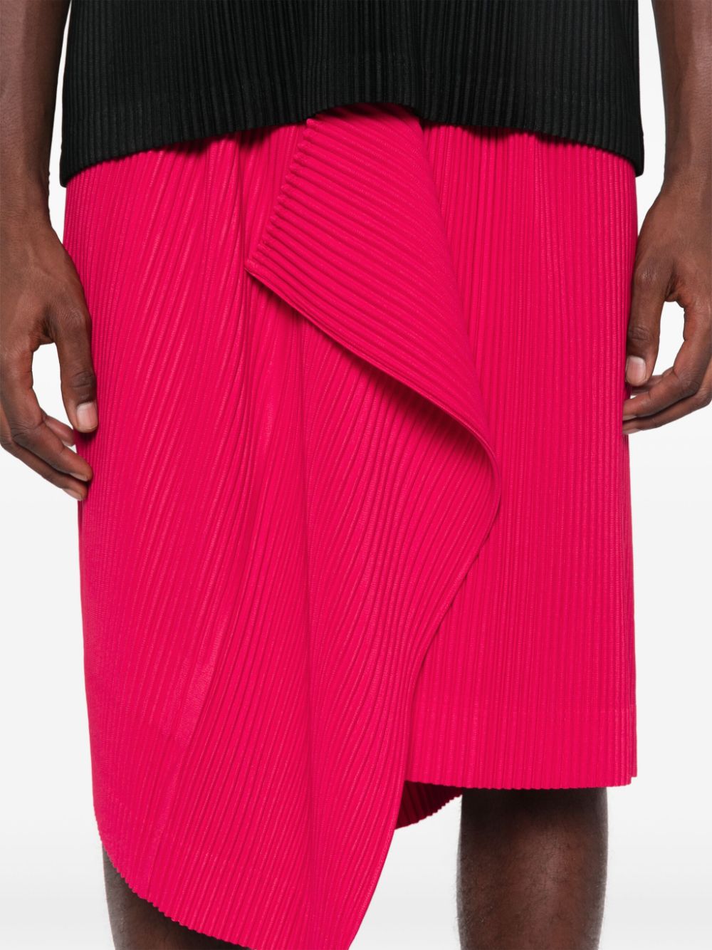 Issey Miyake Homme Plisse - Rectangle skirt in Cherry Red