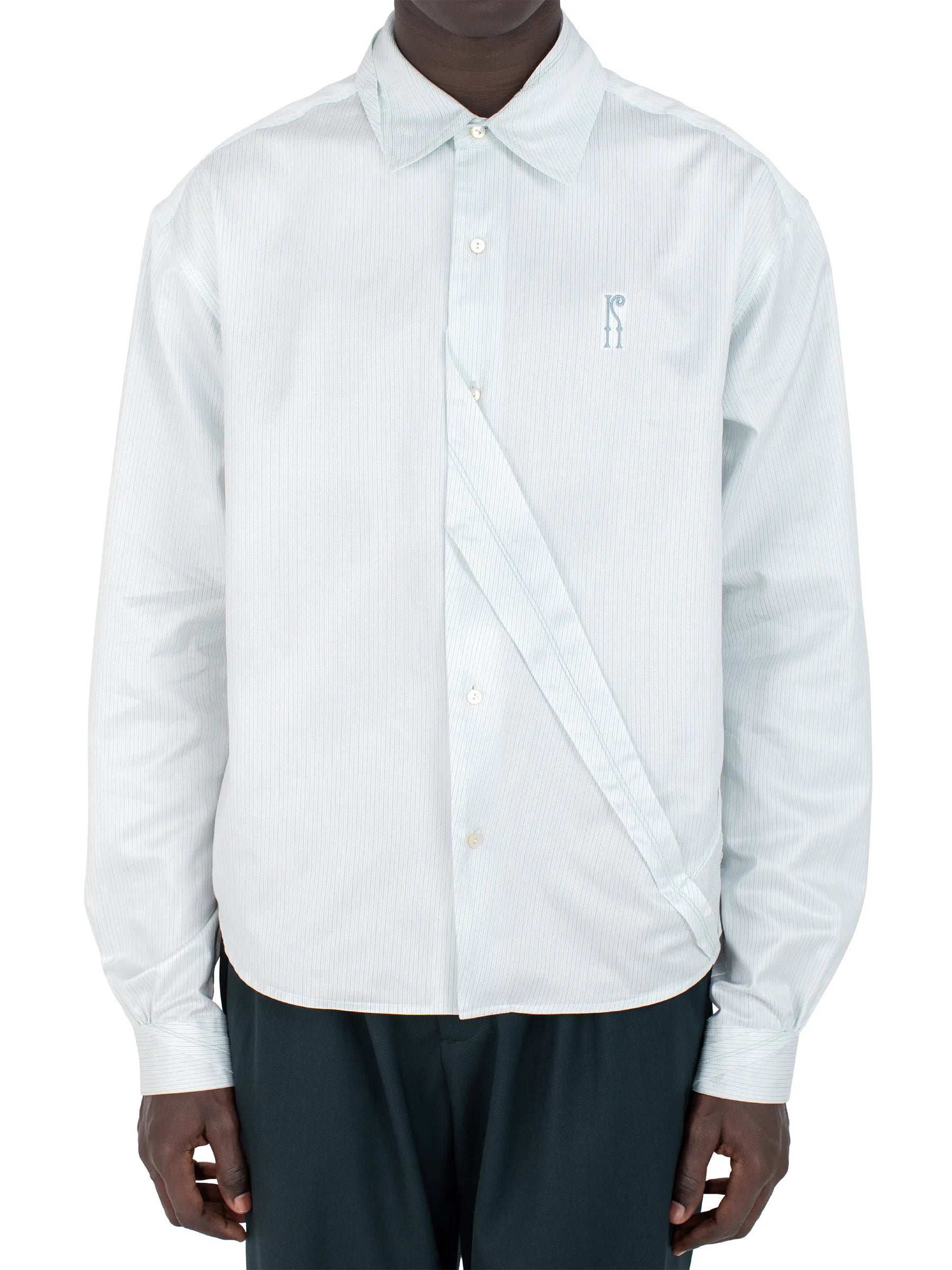 Model wearing the Kiko Kostadinov Ohne K-Dart Shirt in Blue & Green.