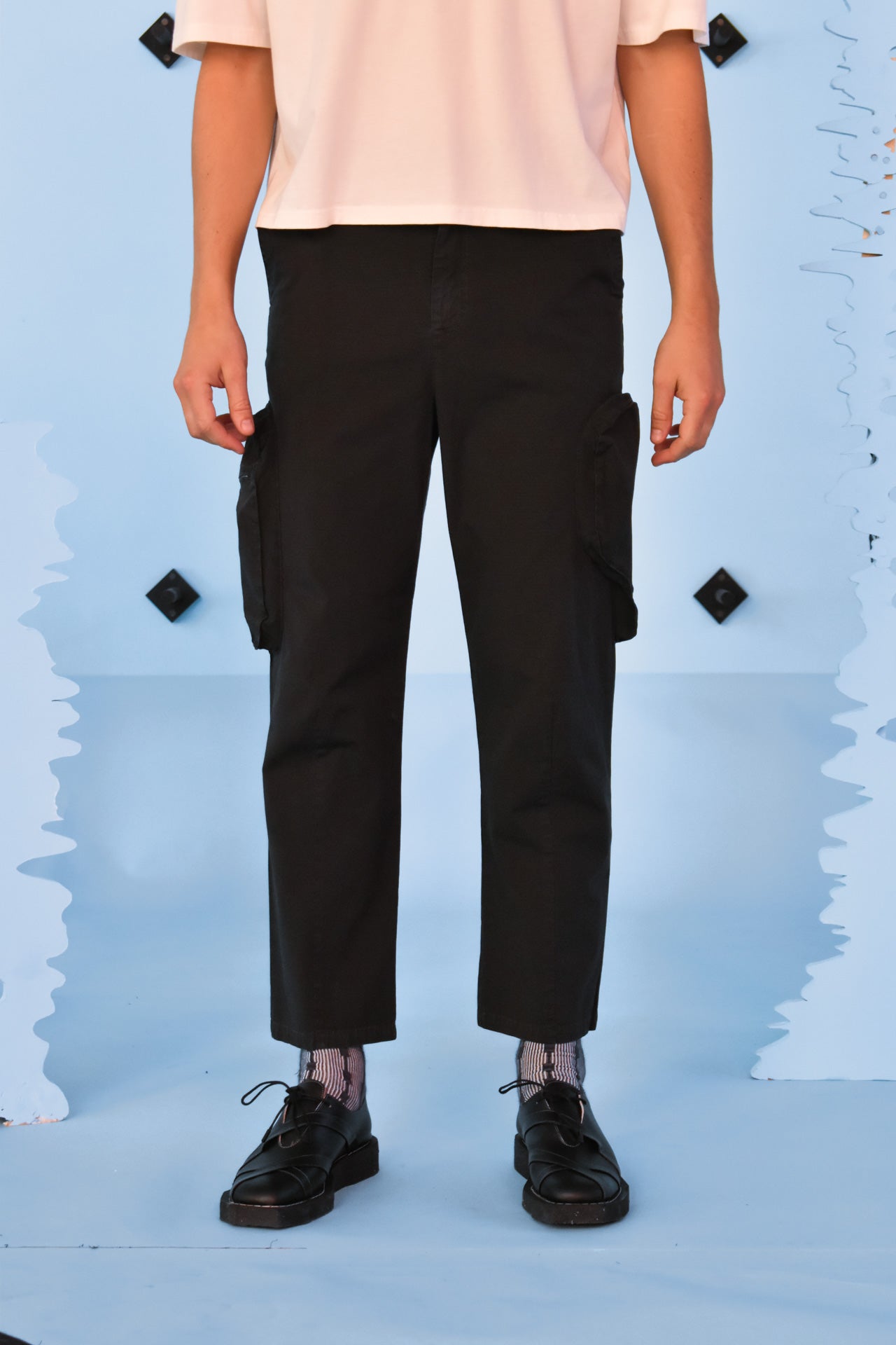 Henrik Vibskov cargo pants in black - 4
