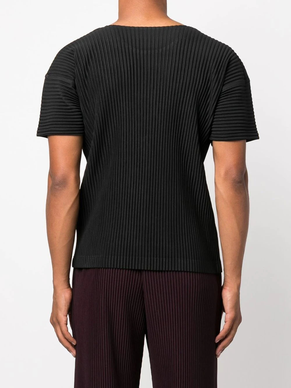 Drop 2 AW22 Short Sleeve T-Shirt - Black-[-Issey Miyake Homme Plisse-4