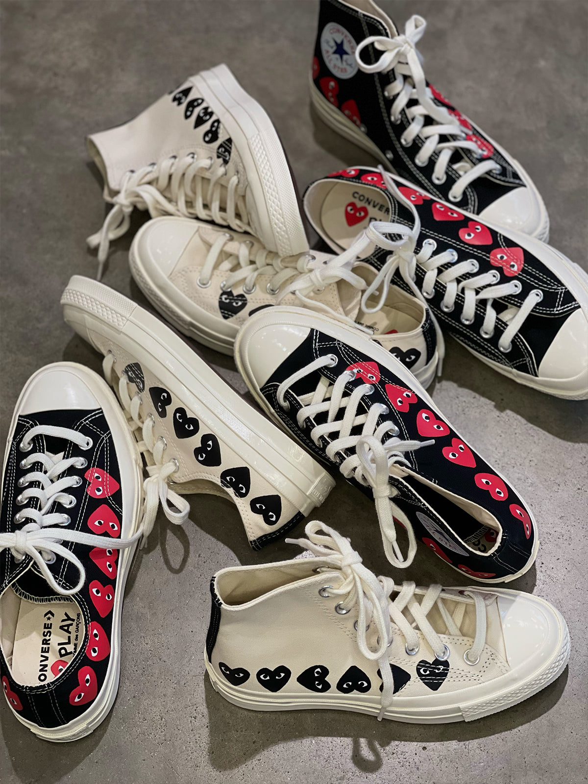 Converse High 'Chuck Taylor' Sneakers Multi Heart - White-[-Comme des Garçons Play-2