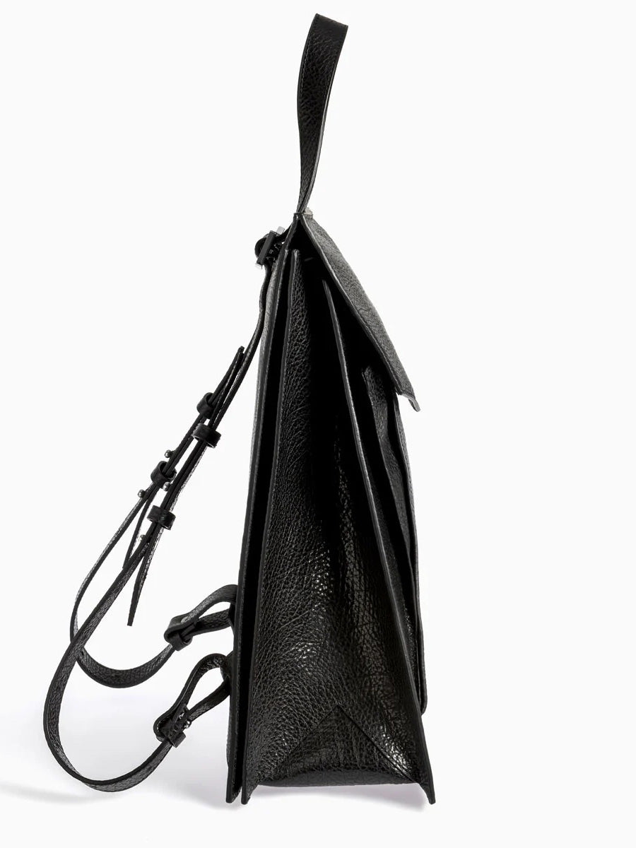 Merryl Tielman Claudie Black Pebbled backpack side profile
