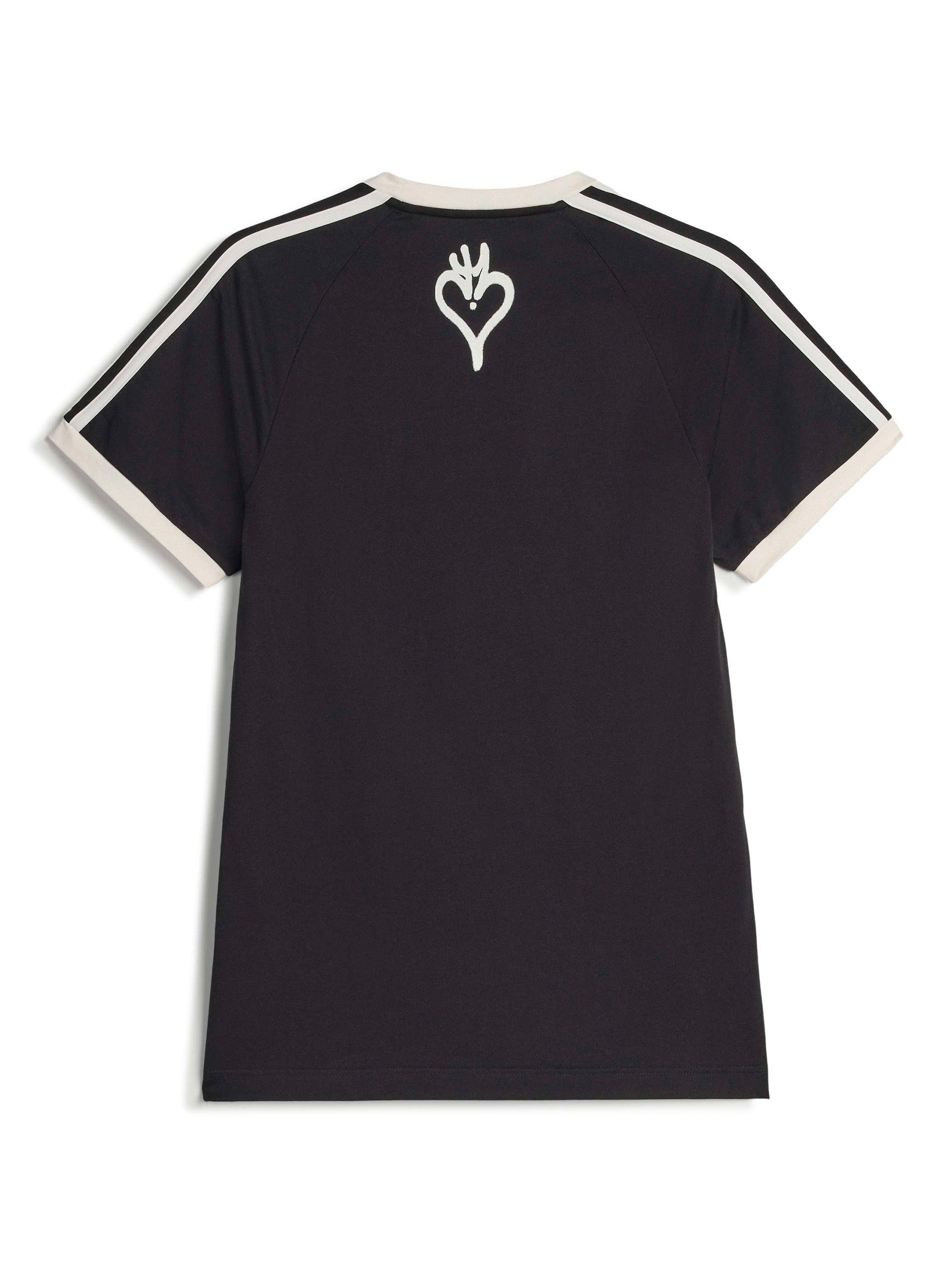 Back view of the Y-3 Graphic Cali Short Sleeve Tee in Black featuring graphic artwork below the neckline.