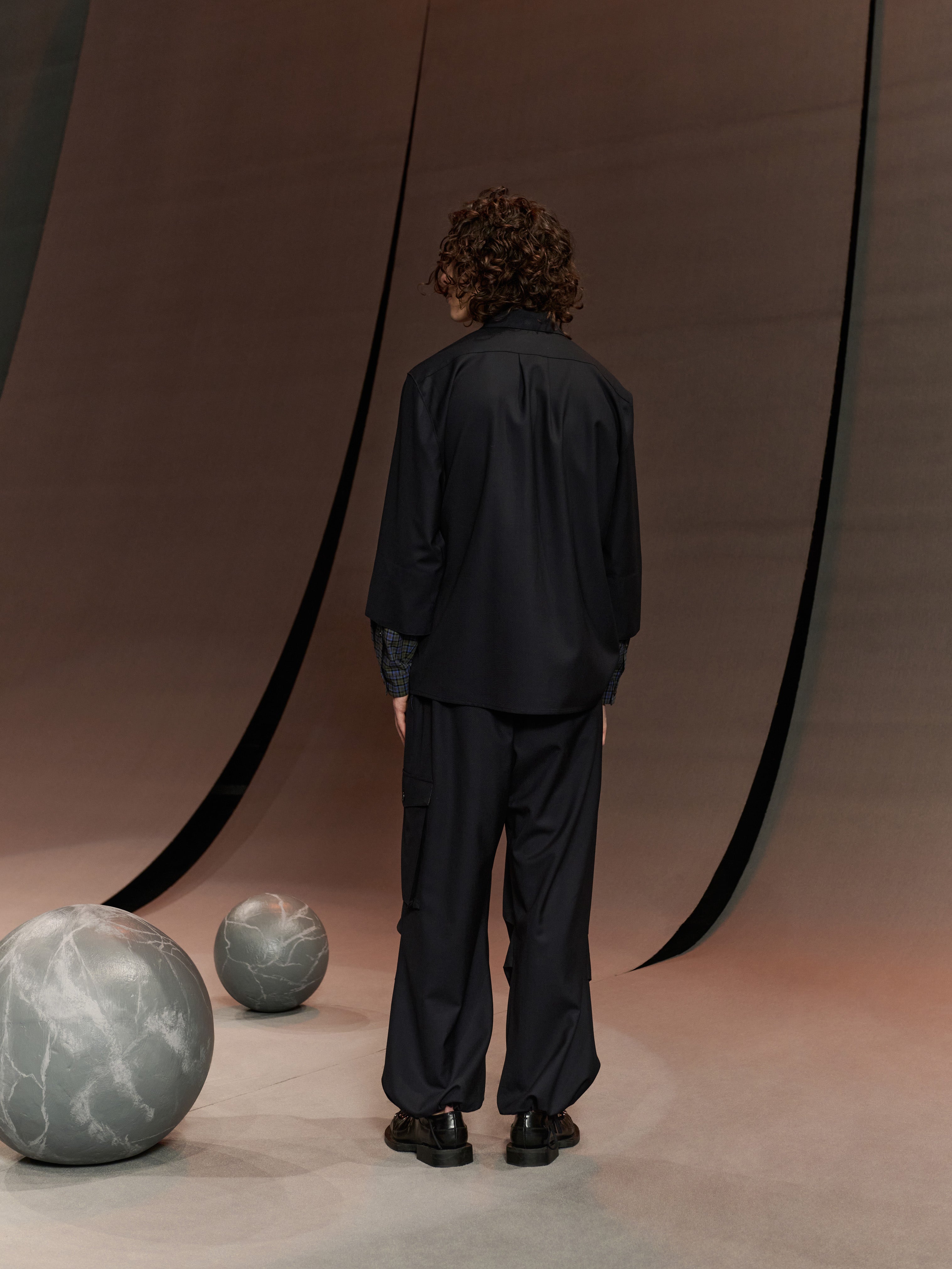 Blou Shirt in Tropical Navy from Henrik Vibskov