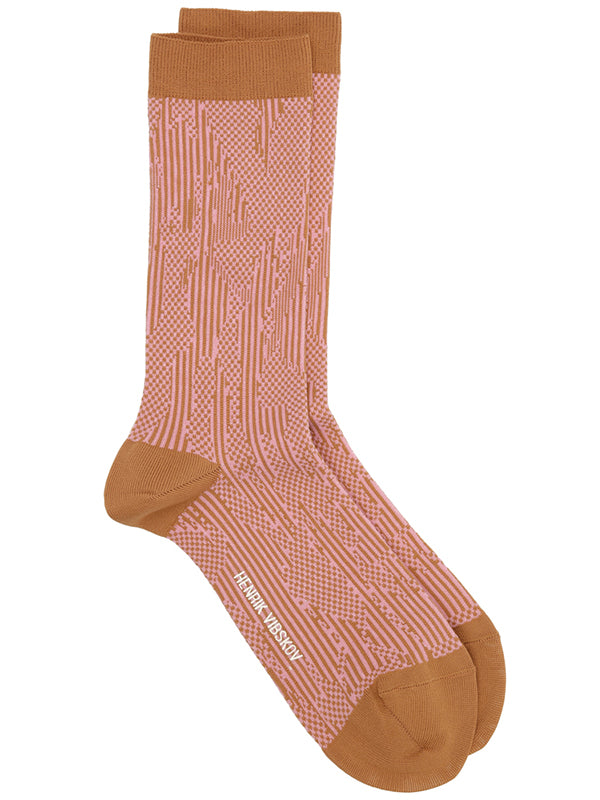 Henrik Vibskov - Handsome Hands Socks Femme in Brown Handsome Pink