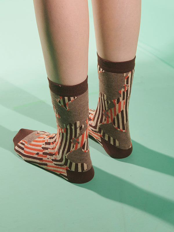 Henrik Vibskov - Handsome Hands Socks Femme in Brown Orange Handsome Grid