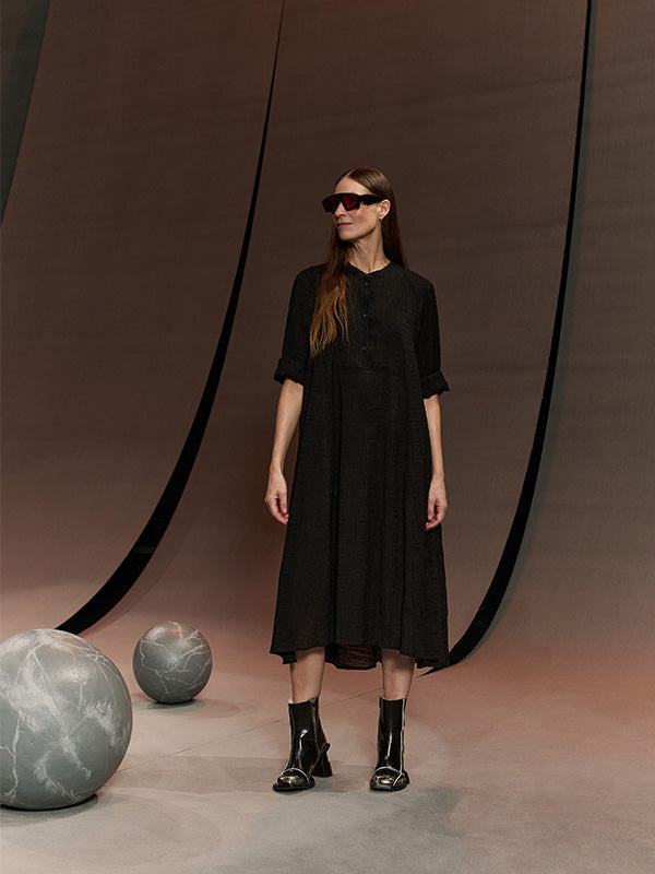 Low Pulse Dress in Black from Henrik Vibskov