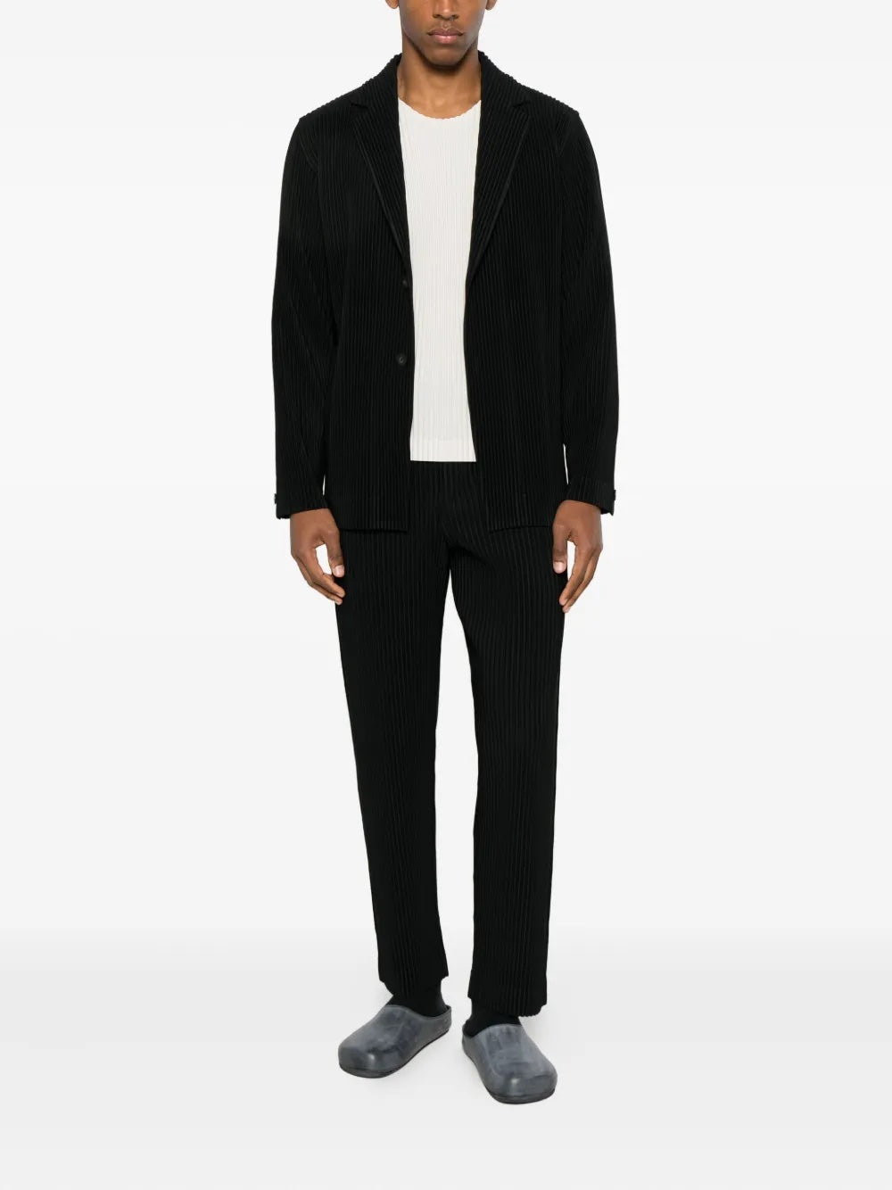 October AW25 Basic Jacket - Black