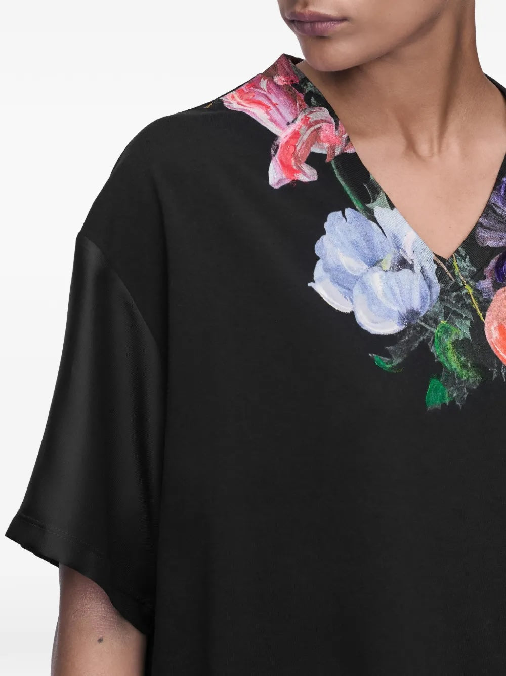 Maison Margiela Painted Floral T-Shirt in black, close-up of painted floral print with tulips, anemones and poppies at neckline