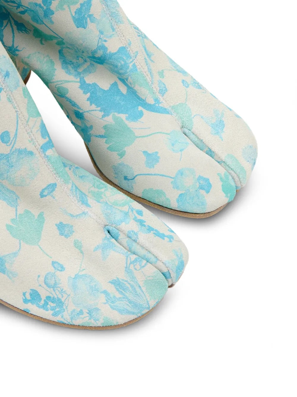 Maison Margiela Tabi Ankle Boot, close-up of the split Tabi toe in cream suede with blue and mint botanical print, showing the distinctive central seam