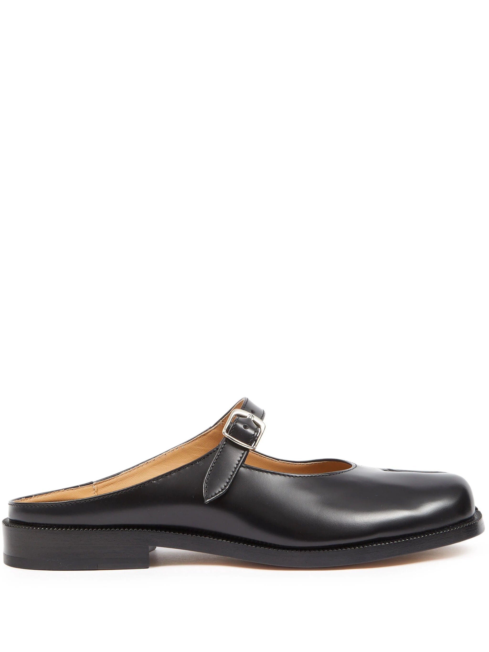 Maison Margiela - Tabi sandals in patent black - 1