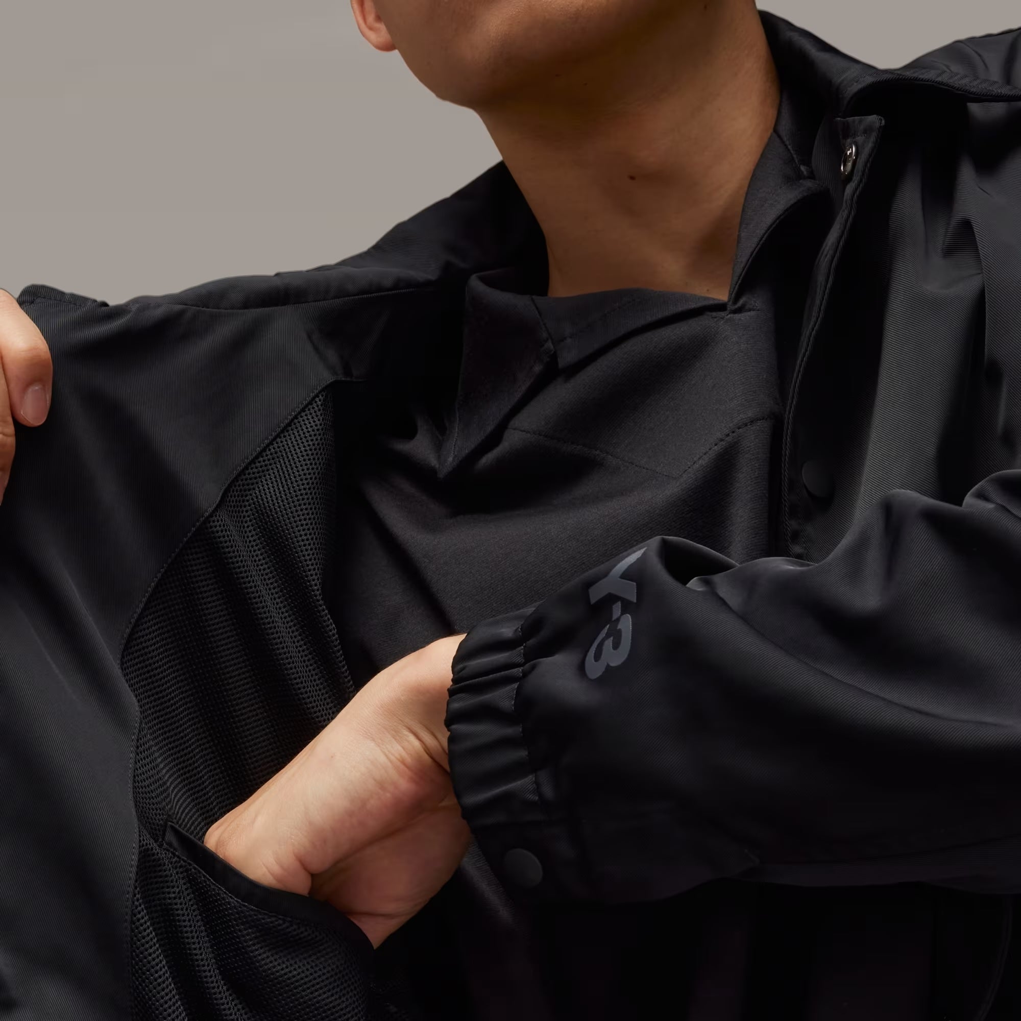 Real Madrid Coach Jacket - Black-[-Y-3-10