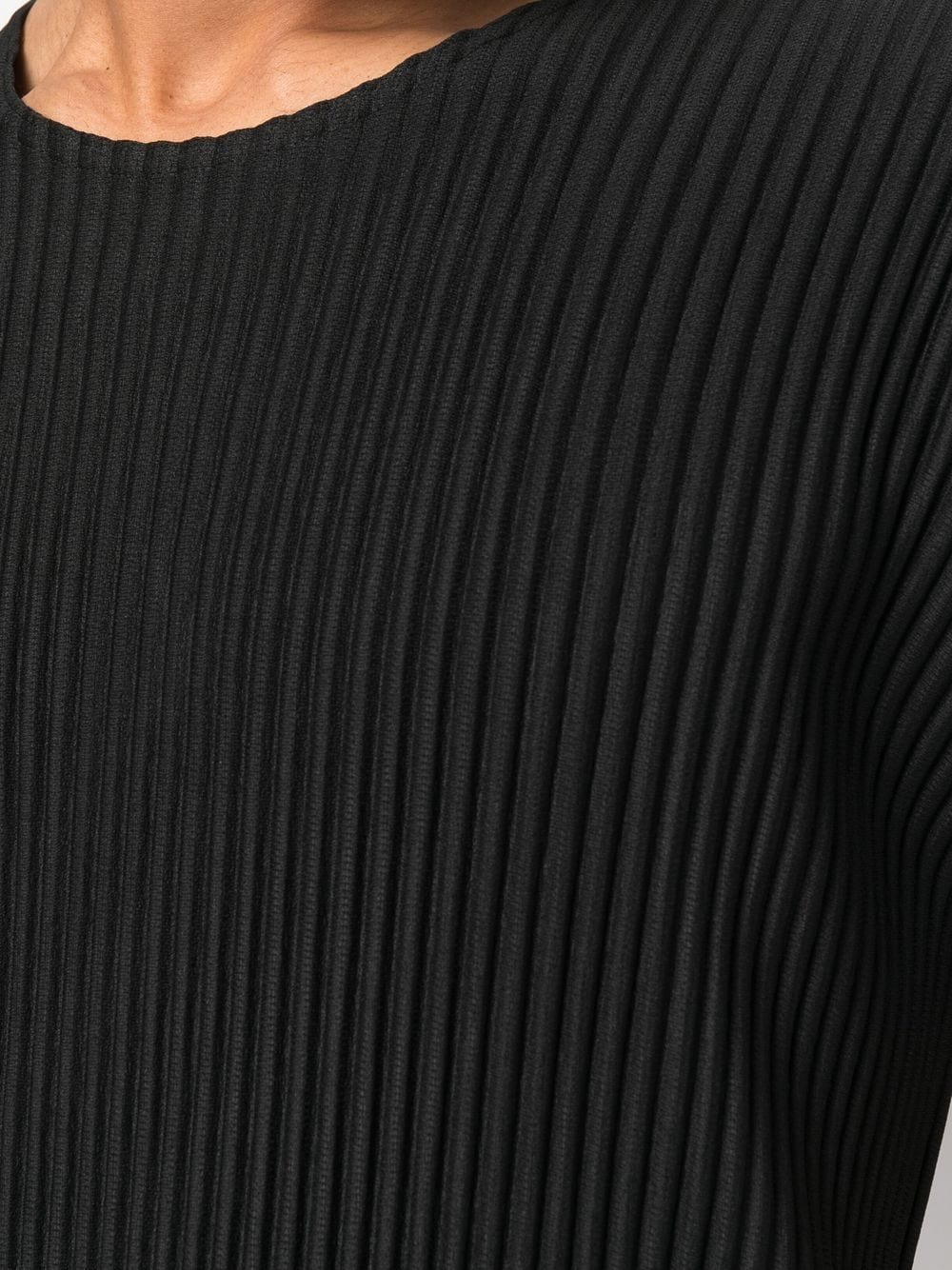 Drop 2 AW22 Short Sleeve T-Shirt - Black-[-Issey Miyake Homme Plisse-5