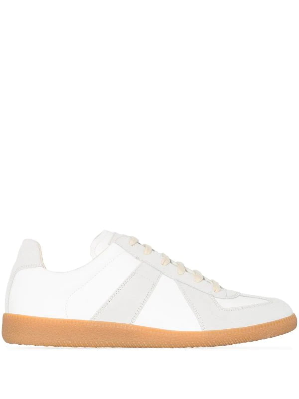 Maison Margiela - Replica low top sneaker in off white - 1